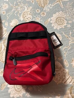 Nike insulated lunch bag